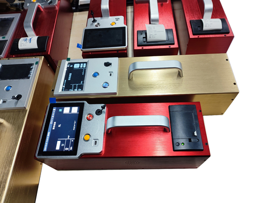 4.3kg Kompakt Küçük Ölçüm Hatası Hızlı Ölçüm 4000mcd Ölçüm aralığı ile Retroreflektör Meter