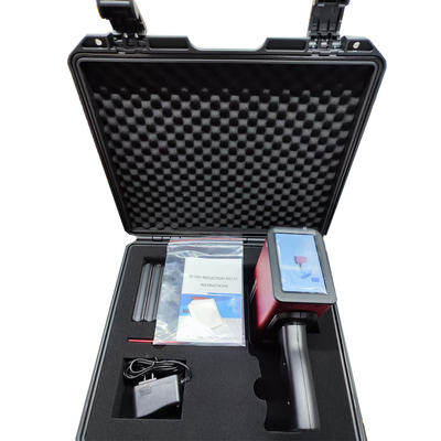 6V DC Güç Kaynağına Sahip Kompakt Retroreflektif Ölçüm Cihazı -4° Geliş Açısı ve 0.2° Gözlem Açısı