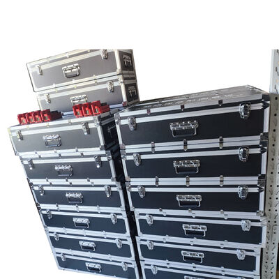 Veri depolama alanı 16G 200000'den fazla Test Verisi Retroreflektor Meter Toplam Hacim 700mm X 135mm X 115mm ve Renk Sıcaklığı 2856±50K Standart A Işık Kaynağı